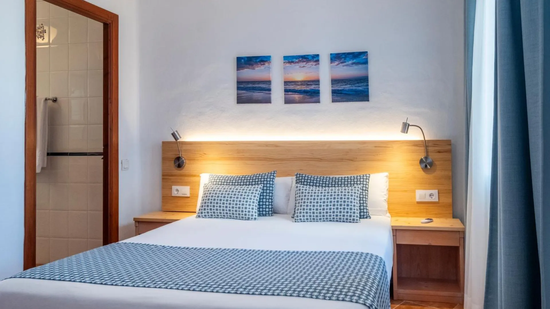Comitas Tramontana Park Aparthotel Fornells  3*, Fornells (Menorca) Spain